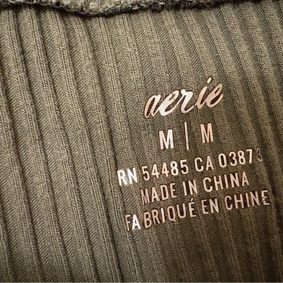 Aerie ribbed high waisted super flare pants - M short petite - green - Picture 4 of 4